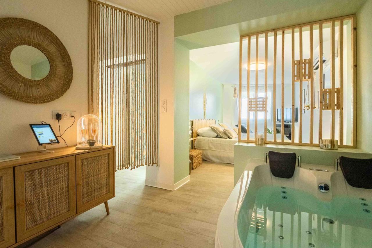 Le Lovely Narbonnais - Balneo & Sauna นาร์บอนน์ ภายนอก รูปภาพ